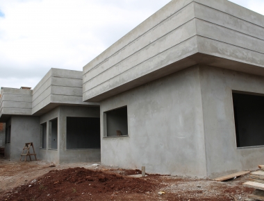 Obra de construção do Centro-Dia em Mercedes segue em andamento