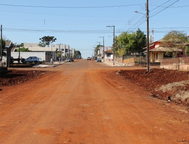 Iniciada obra de remodelação de mais duas quadras da Av. Mário Totta