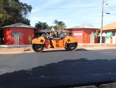 Travessia elevada é instalada em frente a Escola Cantinho Feliz