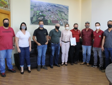 Distrito de Três Irmãs receberá quadra de areia 