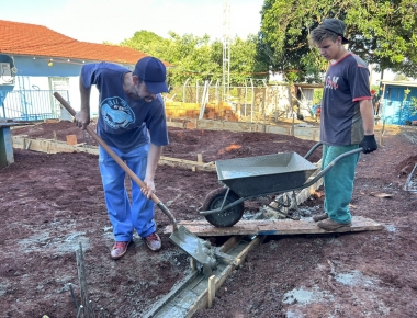 Avança a obra de reforma e ampliação da escola de Três Irmãs