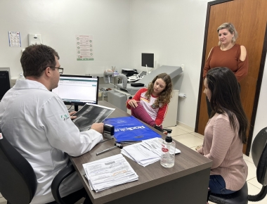 Mercedes passa a disponibilizar atendimento com ortopedista no Centro de Saúde