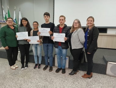 Mercedenses concluem projeto de preparação para o mercado de trabalho