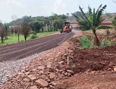 Estrada para Sanga Forquilha está interditada para asfaltamento; Veja o desvio