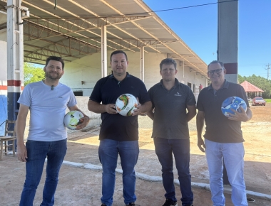 Fábrica de bolas deve gerar de 30 à 50 empregos em Mercedes