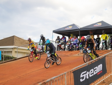 Mercedes se destaca na 3ª etapa do Paranaense de Bicicross