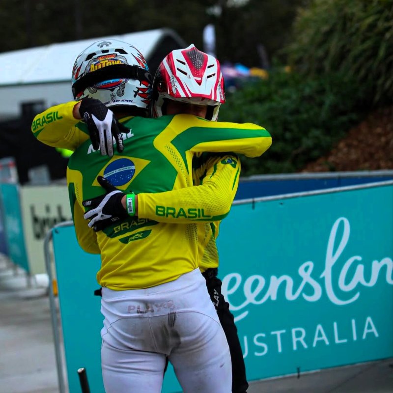 Mercedense conquista pódio no Mundial de BMX e fica entre os três melhores do mundo